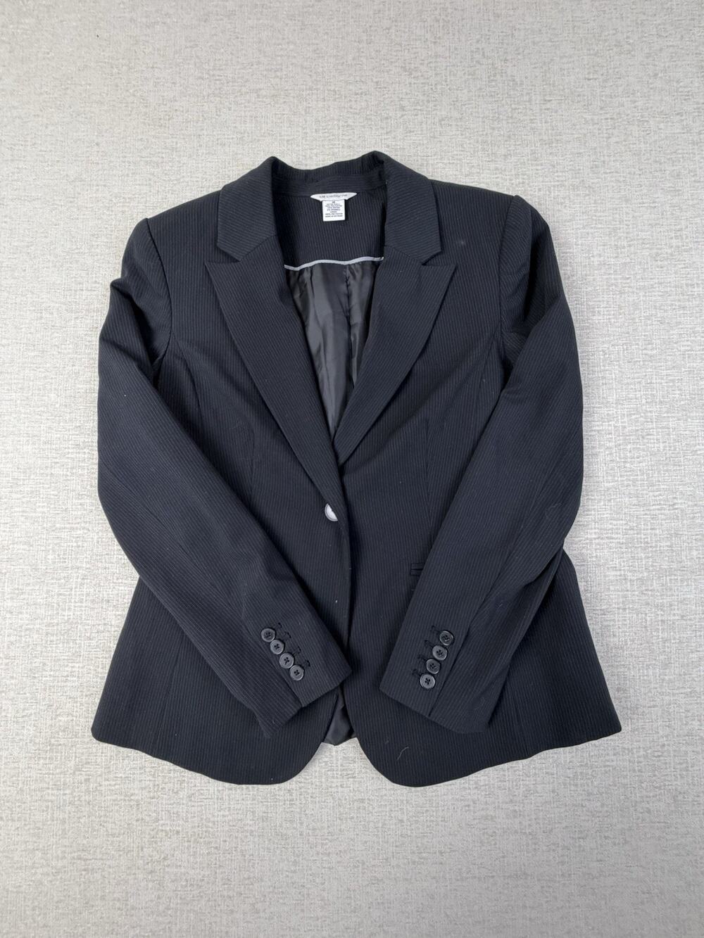 Liz Claiborne Women’s 10 Black Pinstripe Stretch Blazer Jacket One Button
